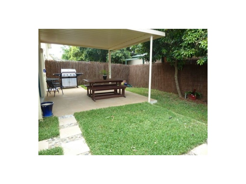 9/2 “Acacia Palms” Pappas Way, Carrara QLD 4211