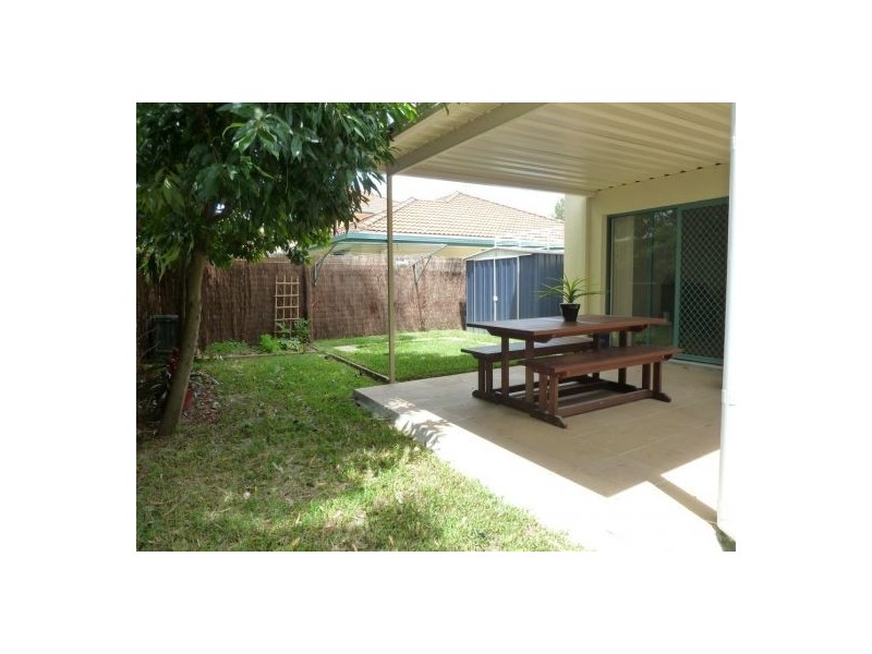 9/2 “Acacia Palms” Pappas Way, Carrara QLD 4211