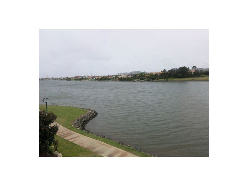 Varsity Lakes QLD 4227