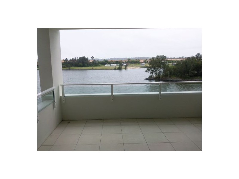 Varsity Lakes QLD 4227