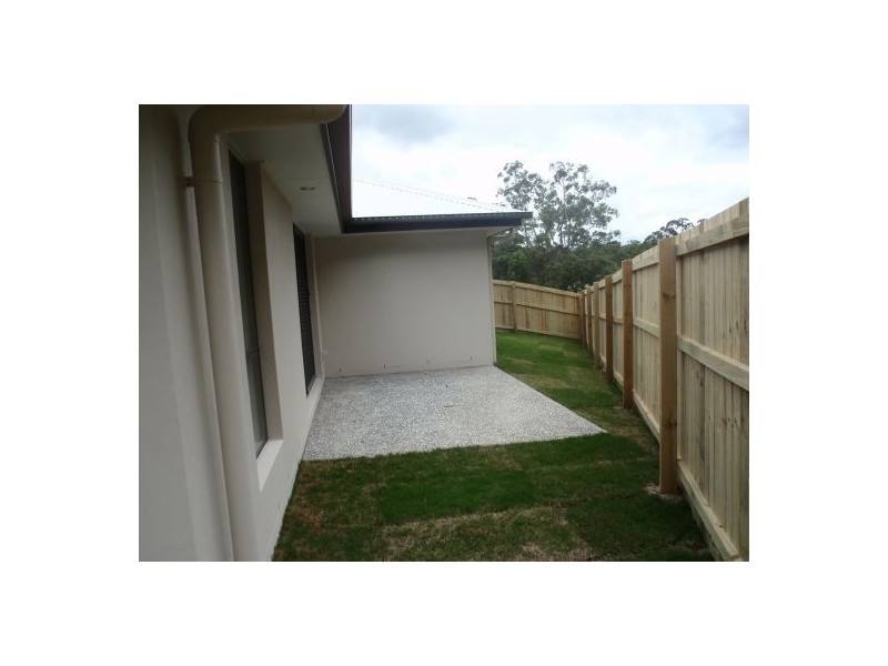 Pacific Pines QLD 4211