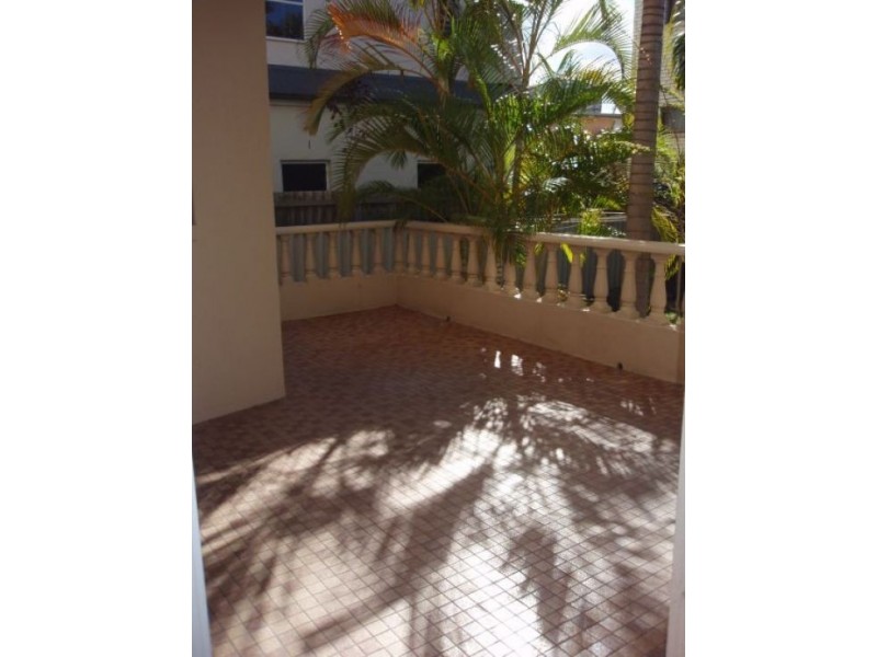 Nobby Beach QLD 4218