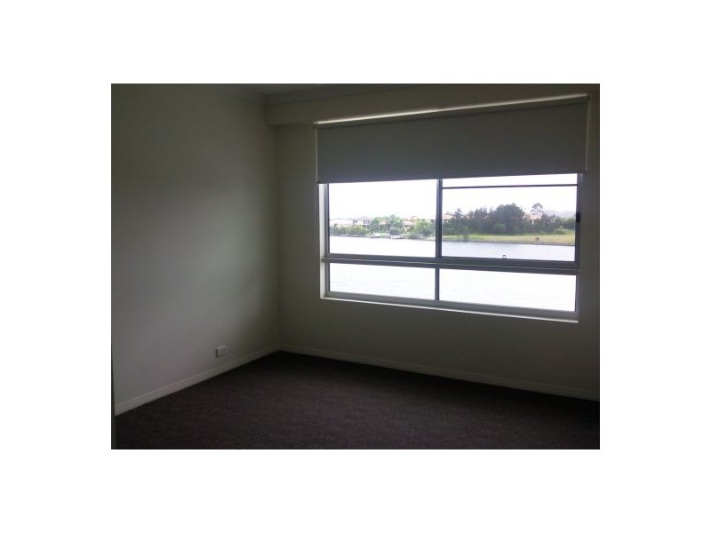 Varsity Lakes QLD 4227