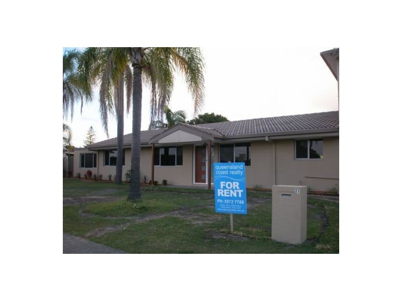 Broadbeach Waters QLD 4218