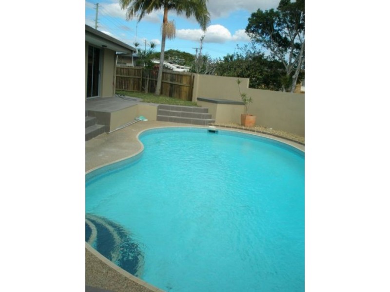 Broadbeach Waters QLD 4218