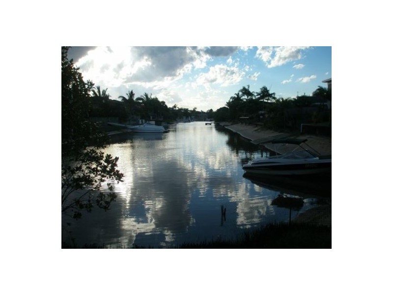 Broadbeach Waters QLD 4218