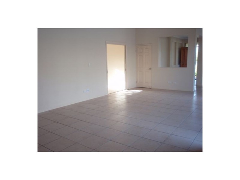 Coomera Waters QLD 4209