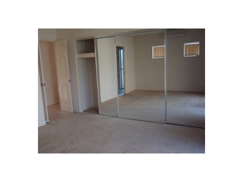 Coomera Waters QLD 4209