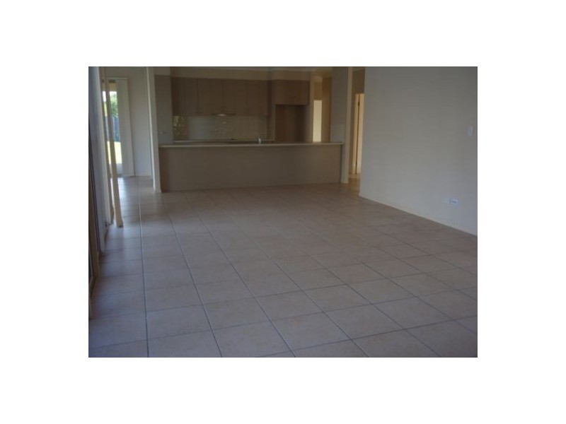 Coomera Waters QLD 4209