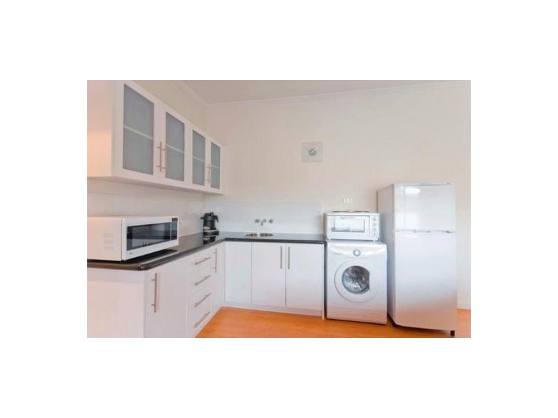 Chevron Island QLD 4217