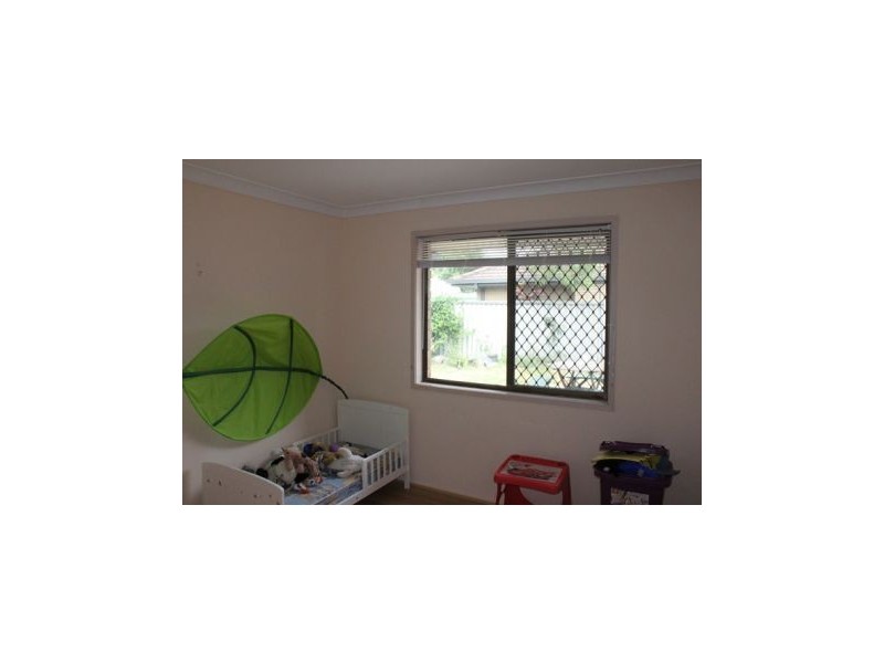 16 Pipit Parade, Burleigh Waters QLD 4220