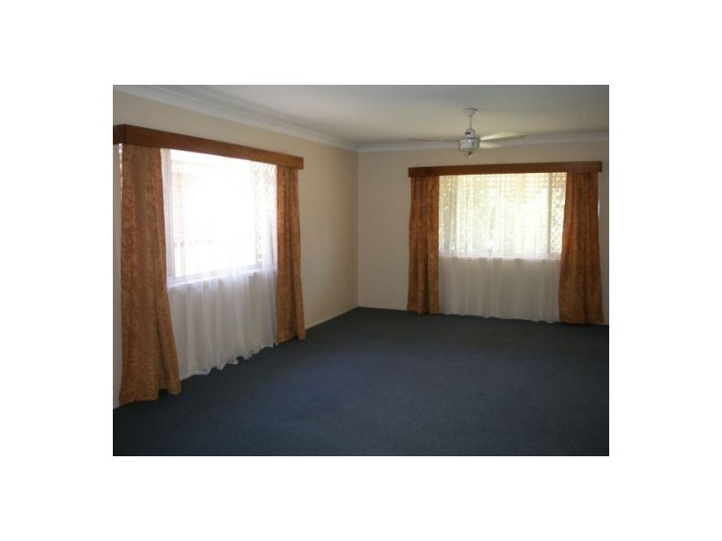 053  Nobby Parade, Miami QLD 4220