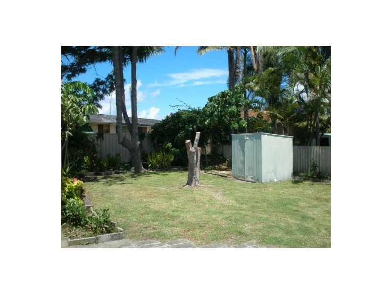 053  Nobby Parade, Miami QLD 4220