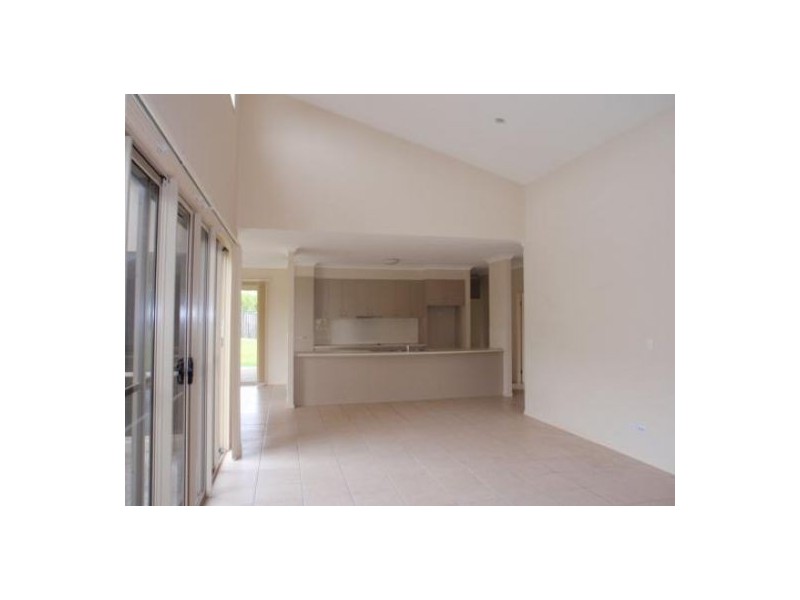 Coomera Waters QLD 4209