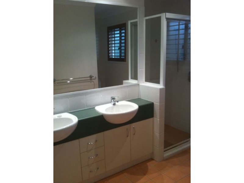 Mermaid Beach QLD 4218