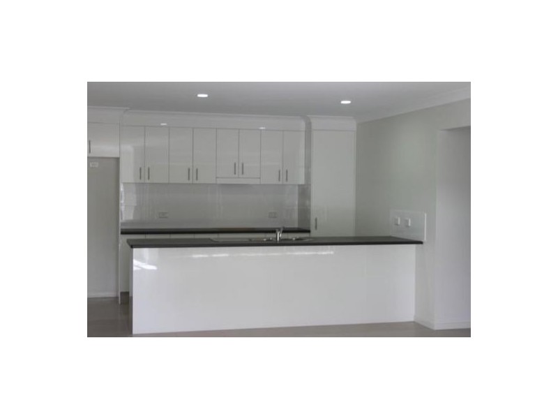 Pacific Pines QLD 4211
