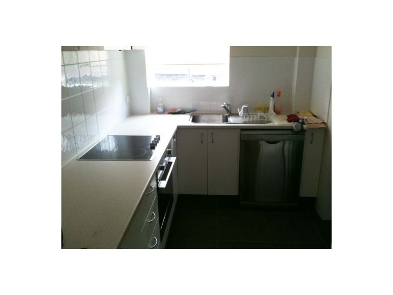 Broadbeach Waters QLD 4218