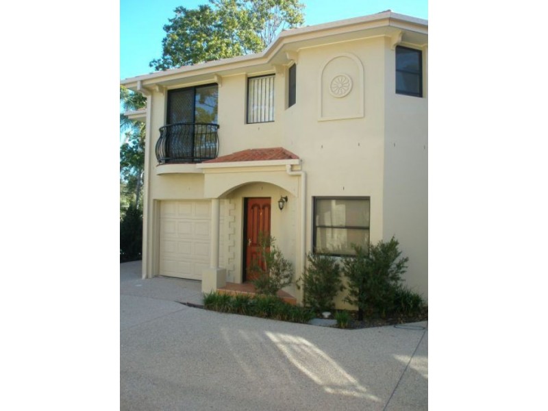 Ashmore QLD 4214