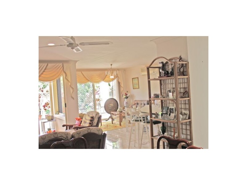 Burleigh Waters QLD 4220