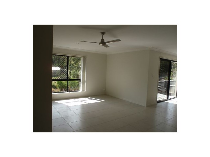 Pacific Pines QLD 4211