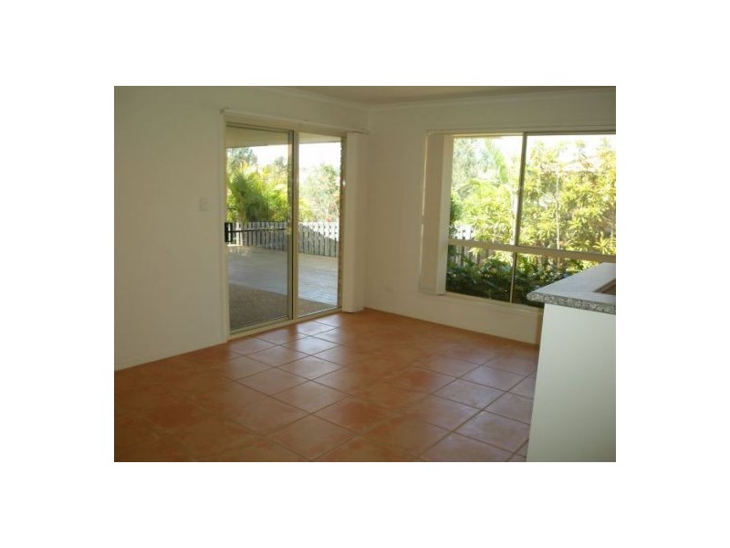 22 Santa Isobel Boulevard, Pacific Pines QLD 4211