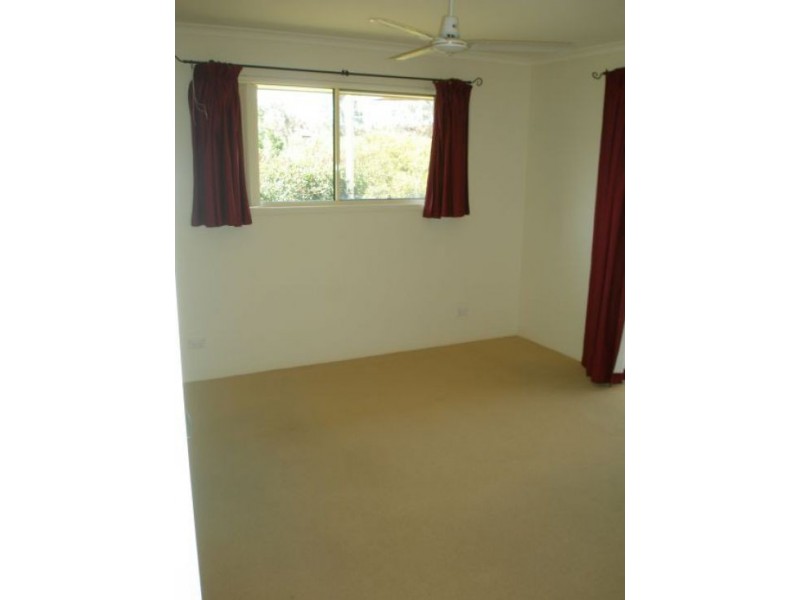 22 Santa Isobel Boulevard, Pacific Pines QLD 4211