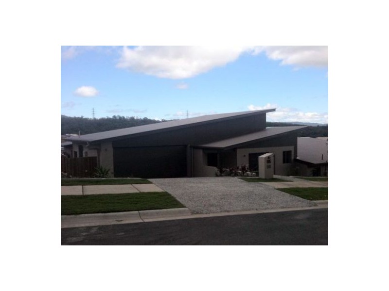 Pacific Pines QLD 4211