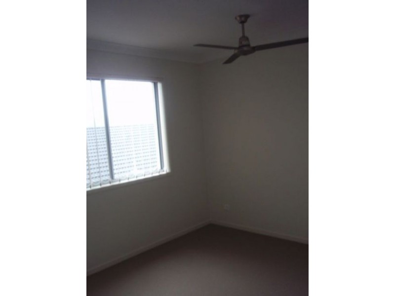 Pacific Pines QLD 4211