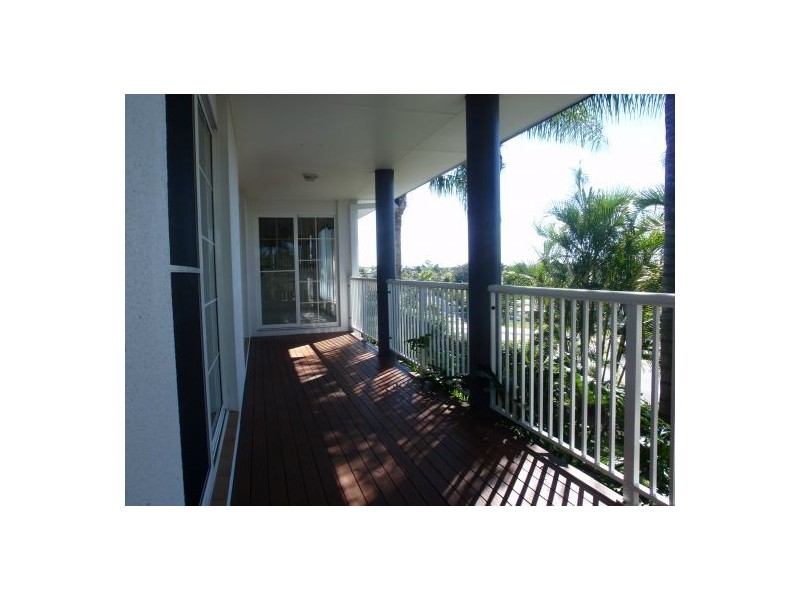 1 Alter Court, Robina QLD 4226