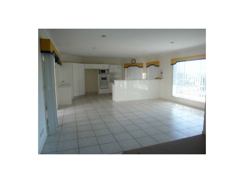 1 Alter Court, Robina QLD 4226