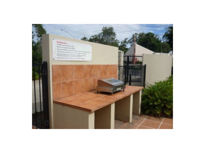 Ashmore QLD 4214
