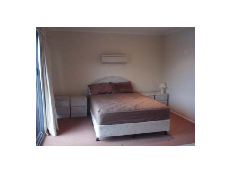 Broadbeach Waters QLD 4218