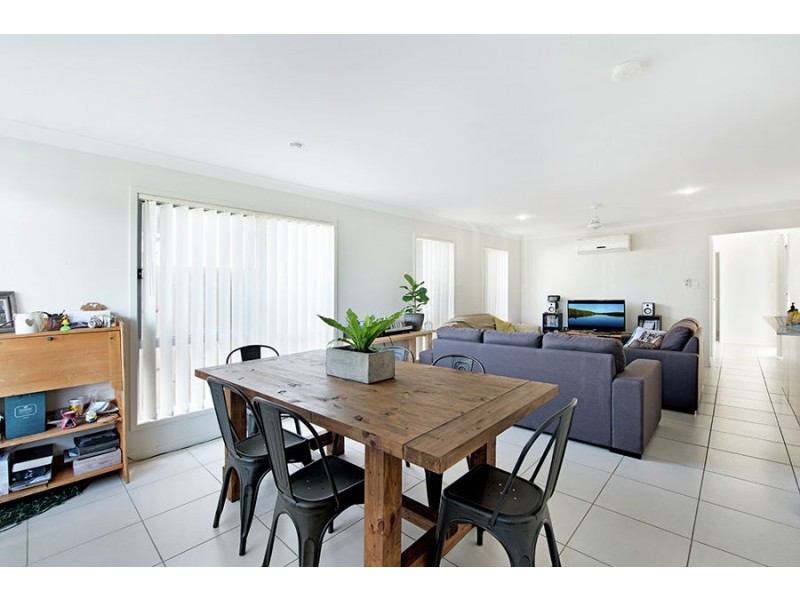 19/20 Bedford Road, Pimpama QLD 4209