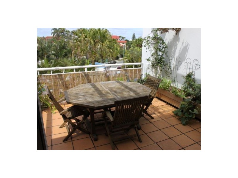 46/28 Chairlift Ave, Nobby Beach QLD 4218