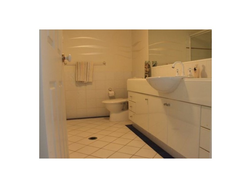 46/28 Chairlift Ave, Nobby Beach QLD 4218