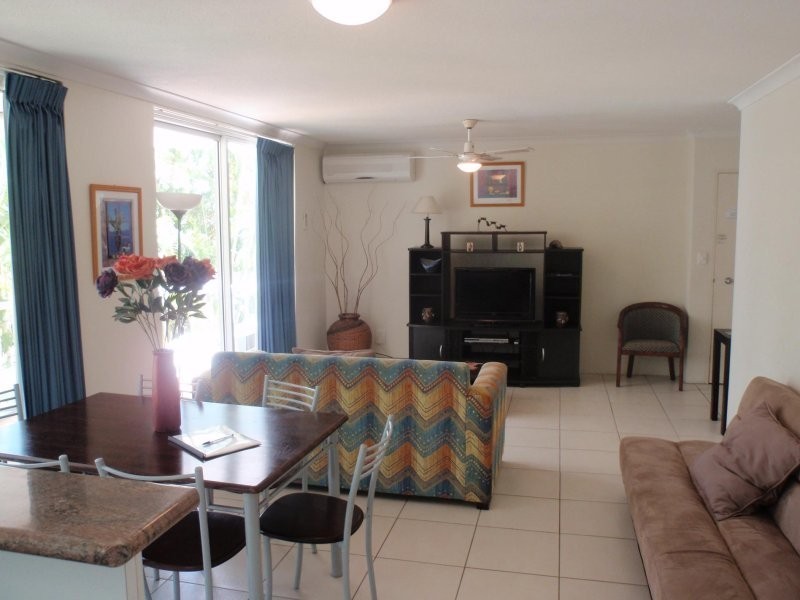 14/28 Chairlift Avenue, Mermaid Beach QLD 4218