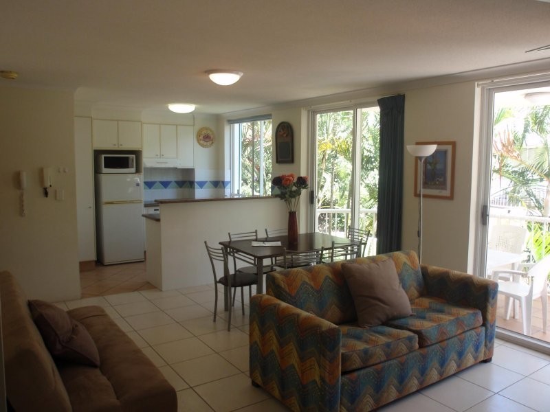 14/28 Chairlift Avenue, Mermaid Beach QLD 4218