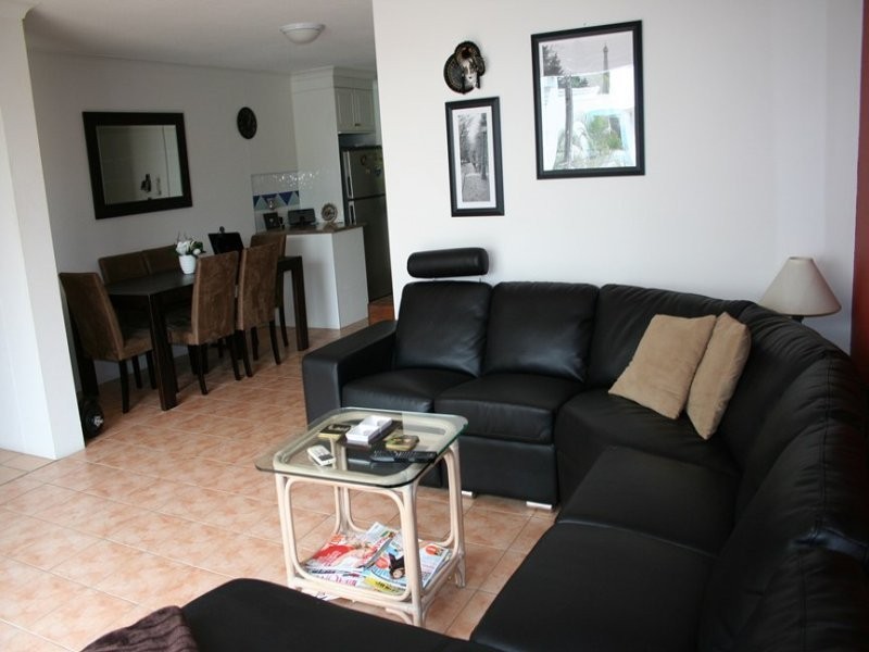 40/28 “Santorini by the Sea” Chairlift Avenue, Mermaid Beach QLD 4218