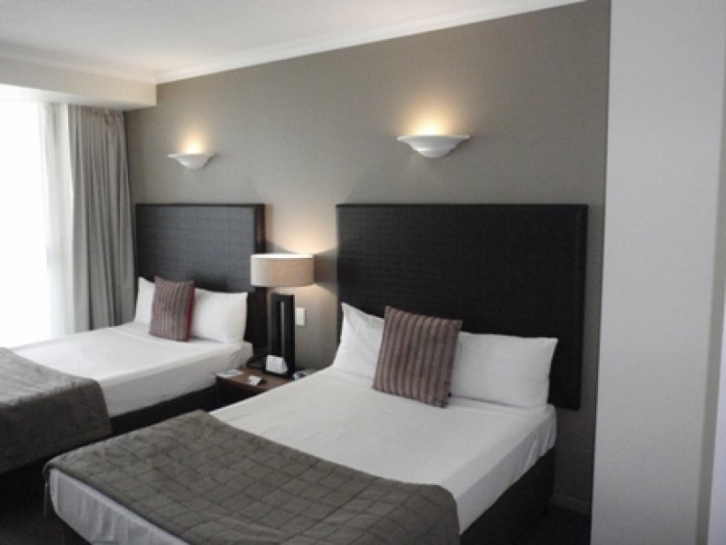 1215/25 Laycock Street, Surfers Paradise QLD 4217