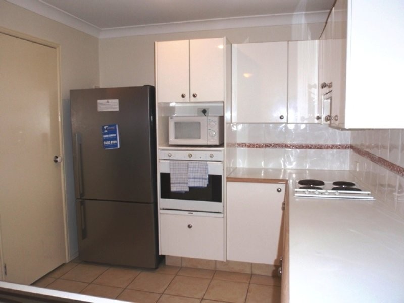 B7 Great Hall Drive, Nobby Beach QLD 4218