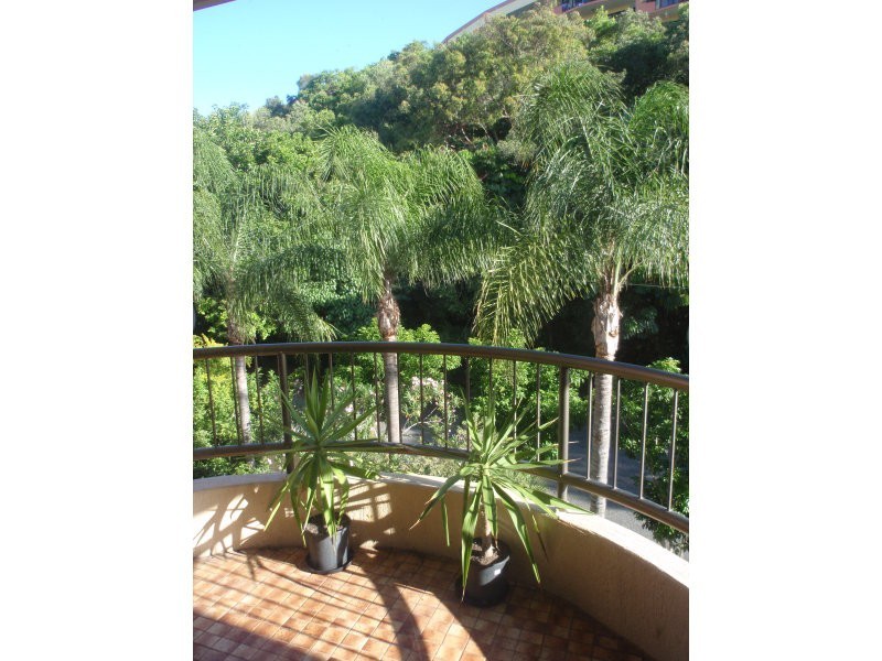 9/21 Chairlift Avenue ‘ Salerno’, Mermaid Beach QLD 4218