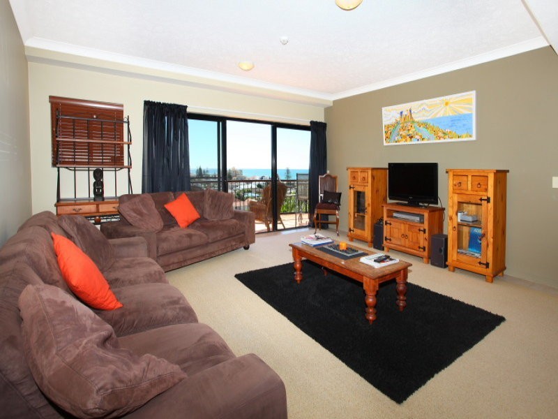A20 Great Hall Drive, Nobby Beach QLD 4218