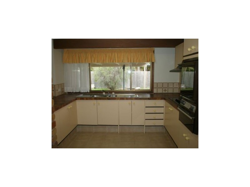 5 Ireby Court, Mermaid Waters QLD 4218