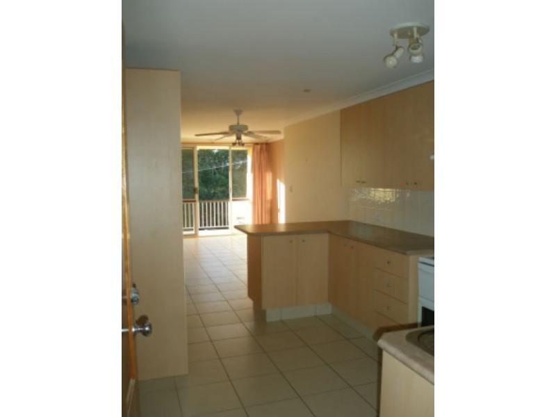 4/4 Alexandra Avenue, Mermaid Beach QLD 4218