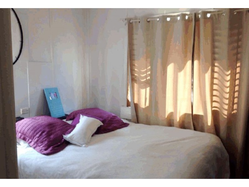 14 Sunshine Parade, Miami QLD 4220