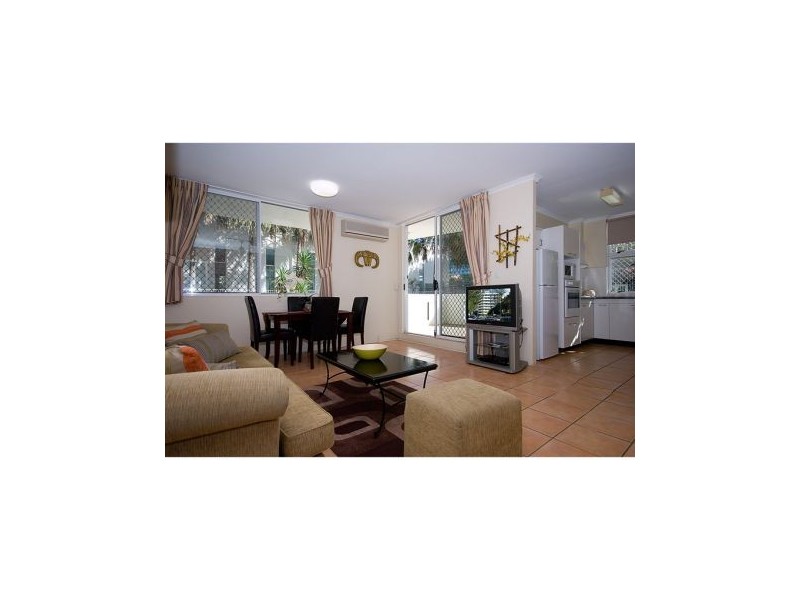 1/4 Clifford Street, Surfers Paradise QLD 4217