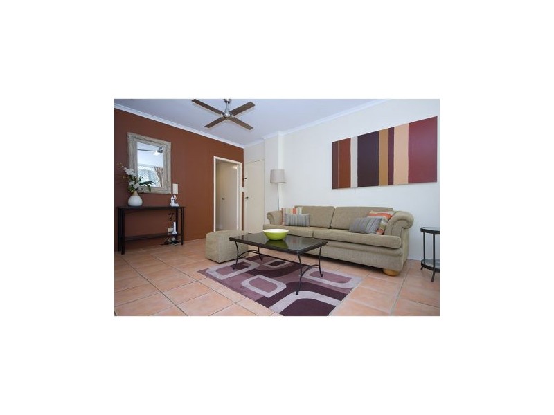 1/4 Clifford Street, Surfers Paradise QLD 4217