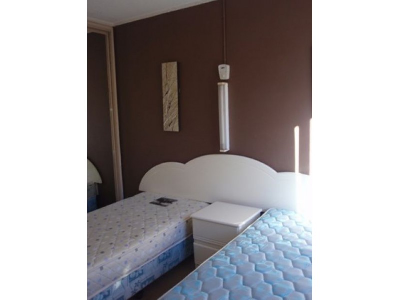 301/2 “Hi Ho Appartments” Queensland Avenue, Broadbeach QLD 4218