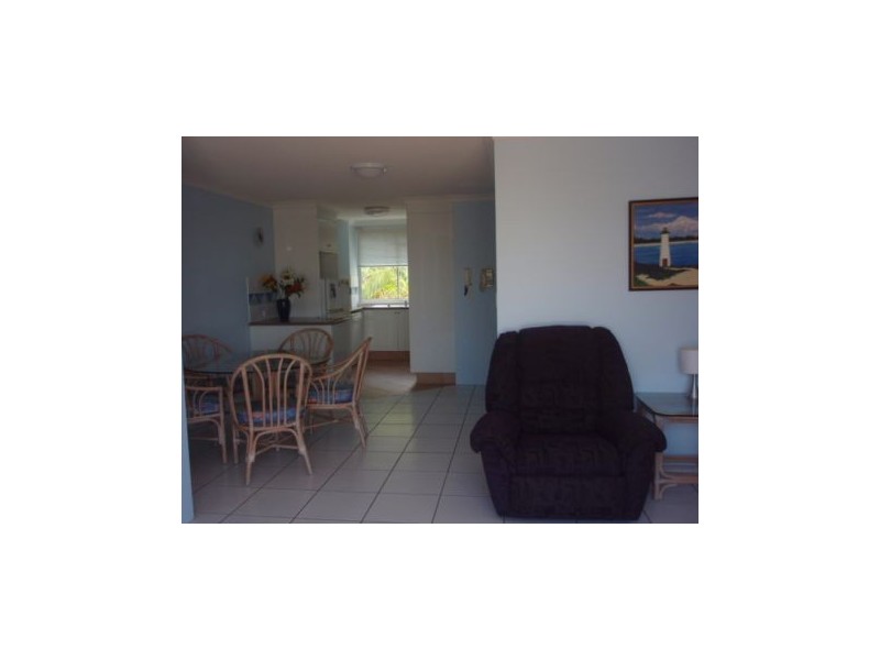 42/28 “Santorini by the Sea” Chairlift Avenue, Mermaid Beach QLD 4218