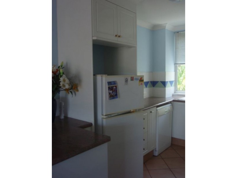 42/28 “Santorini by the Sea” Chairlift Avenue, Mermaid Beach QLD 4218